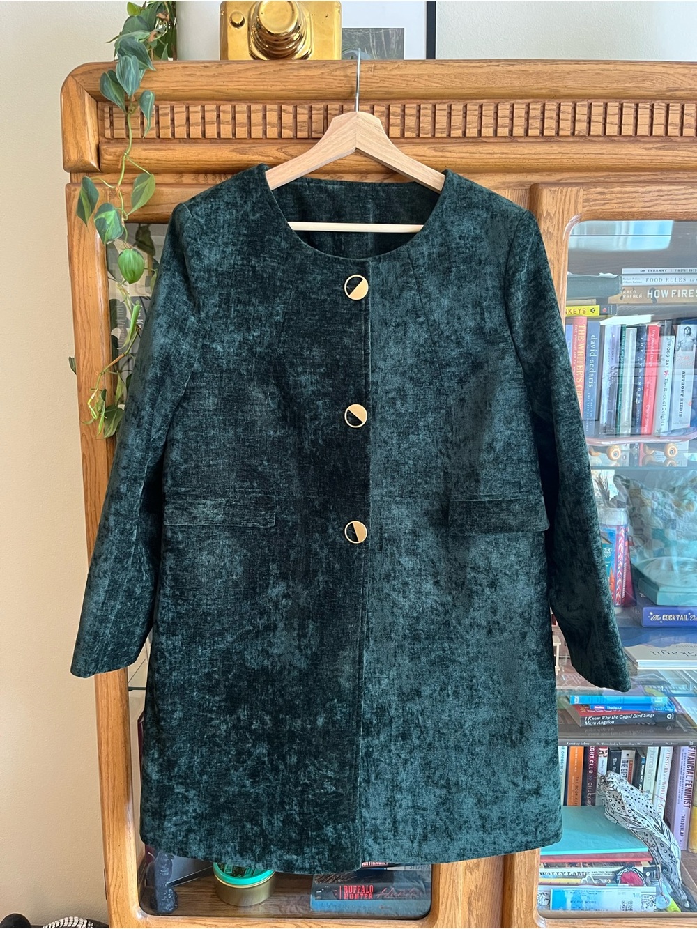 Vintage Women's Emerald Green Velvet Peacoat with Gold Buttons